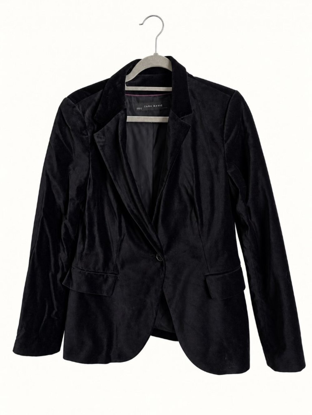 Zara Basic Black Velvet-Look Single-Button Blazer